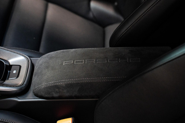 Porsche 911 3.8 Turbo S *Keramisch / Burmester / Lift-Systeem / Carbon / Stoelventilatie / Nachtzicht / Vierwielbesturing*