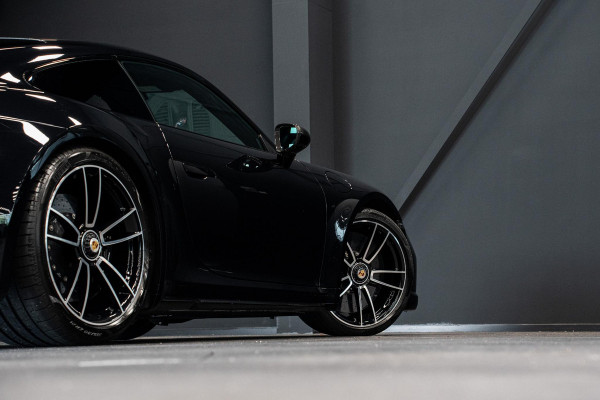 Porsche 911 3.8 Turbo S *Keramisch / Burmester / Lift-Systeem / Carbon / Stoelventilatie / Nachtzicht / Vierwielbesturing*