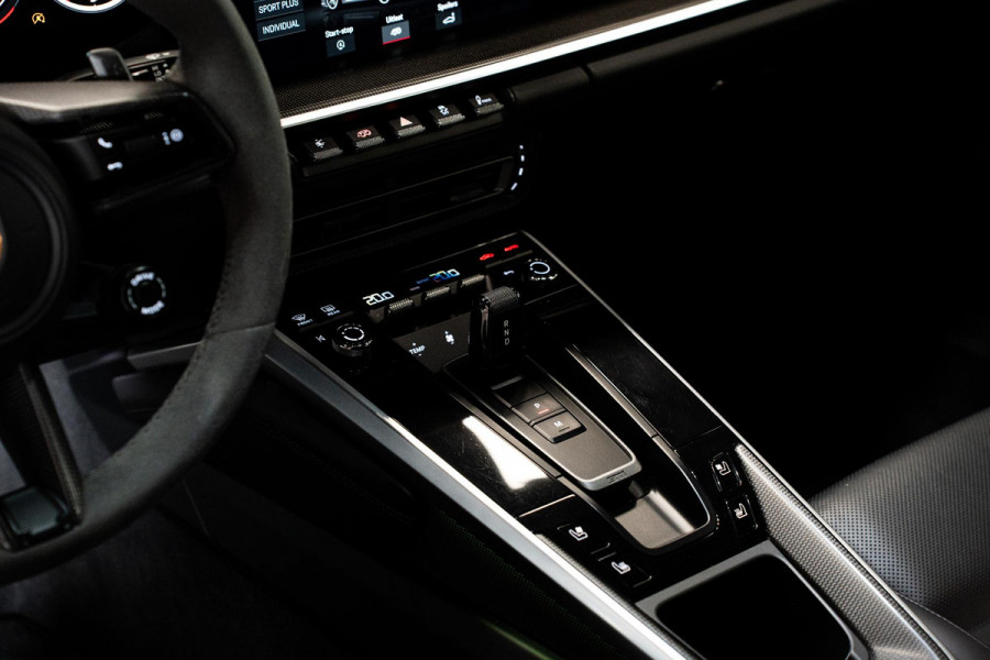 Porsche 911 3.8 Turbo S *Keramisch / Burmester / Lift-Systeem / Carbon / Stoelventilatie / Nachtzicht / Vierwielbesturing*