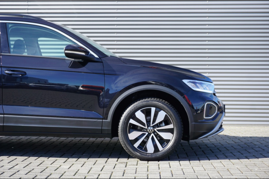 Volkswagen T-Roc 115PK Life GOAL Edition ALLSEASONS | STOELVERWARMING | PARK.SENS