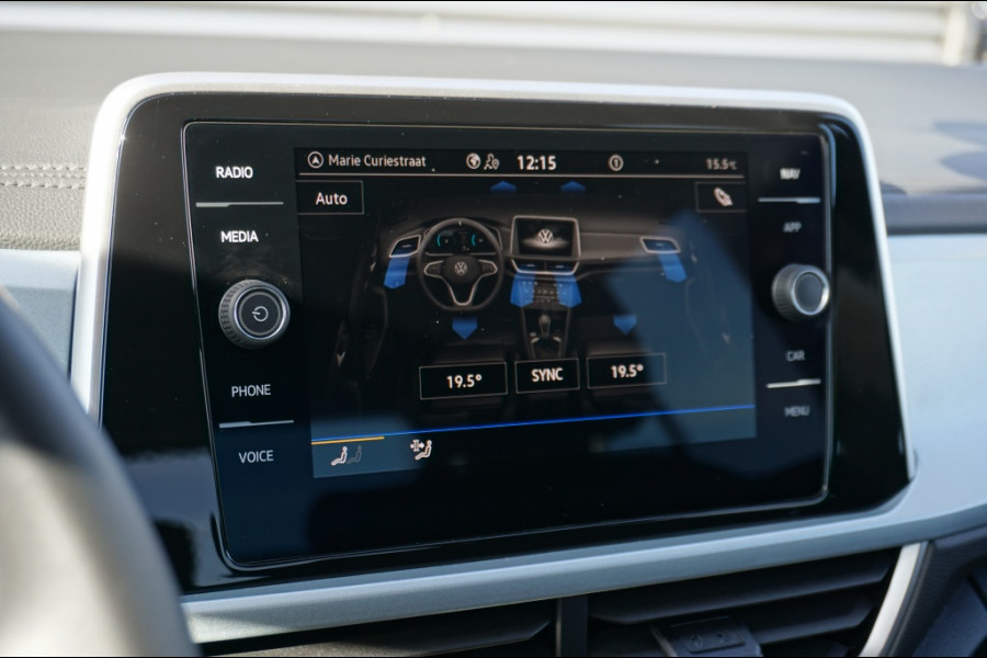 Volkswagen T-Roc 115PK Life GOAL Edition ALLSEASONS | STOELVERWARMING | PARK.SENS