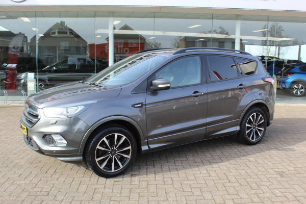 Ford Kuga 1.5 EcoBoost ST Line , 180pk , AWD , 1800kg Trekgewicht Climate control , Navigatie , Camera , Trekhaak Panorama/schuif kantel dak , Dealeronderhouden