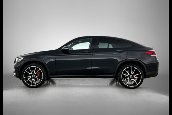 Mercedes-Benz GLC Coupé 300 e 4MATIC Plugin Hybride AMG Line | Digitale Cockpit | Leder | rode remklauwen | Panamericana Grille | Premium pakket Inclusief 24 maanden Mercedes-Benz Certified garantie voor Europa.