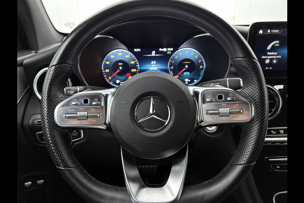 Mercedes-Benz GLC Coupé 300 e 4MATIC Plugin Hybride AMG Line | Digitale Cockpit | Leder | rode remklauwen | Panamericana Grille | Premium pakket Inclusief 24 maanden Mercedes-Benz Certified garantie voor Europa.