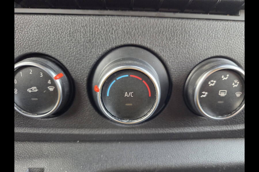 Renault Master 2.3 dCi 150PK Lowliner Automaat Airco Cruisecontrol 1140Kg Laadvermogen