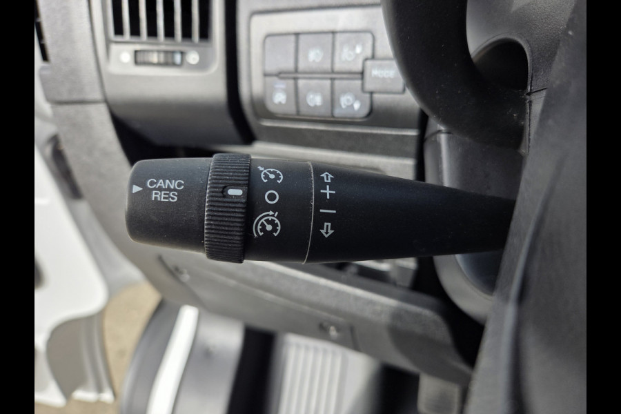 Peugeot Boxer 2.2 BlueHDI 140Pk L4H2 Airco Navi PDC Cruise control Achteruitrijcamera