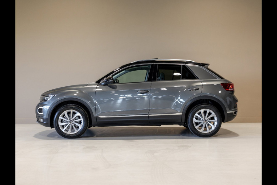 Volkswagen T-Roc 1.5 TSI Style / 150pk / Lederen bekleding / Airco / Achteruitrijcamera / Stoelverwarming / Cruise