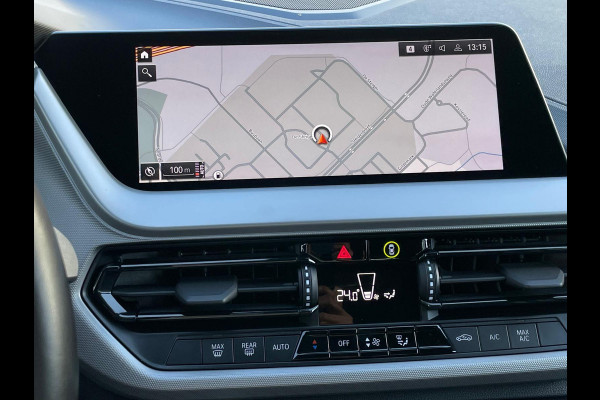 BMW 1-serie 118i High Executive/Automaat/Carplay/Navi/Cruise C