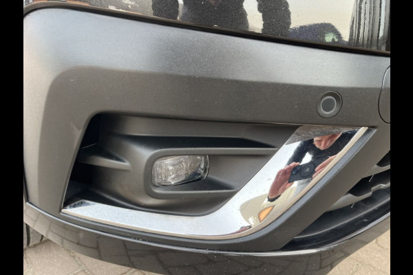 Renault Trafic 2.0 dCi 150pk E6 L2 Work Edition 3 Zits Lease €372 p/m, Airco, Navi Carplay, PDC, Led, Imperiaal, Trekhaak, Cruise controle, Onderhoudshistorie aanwezig