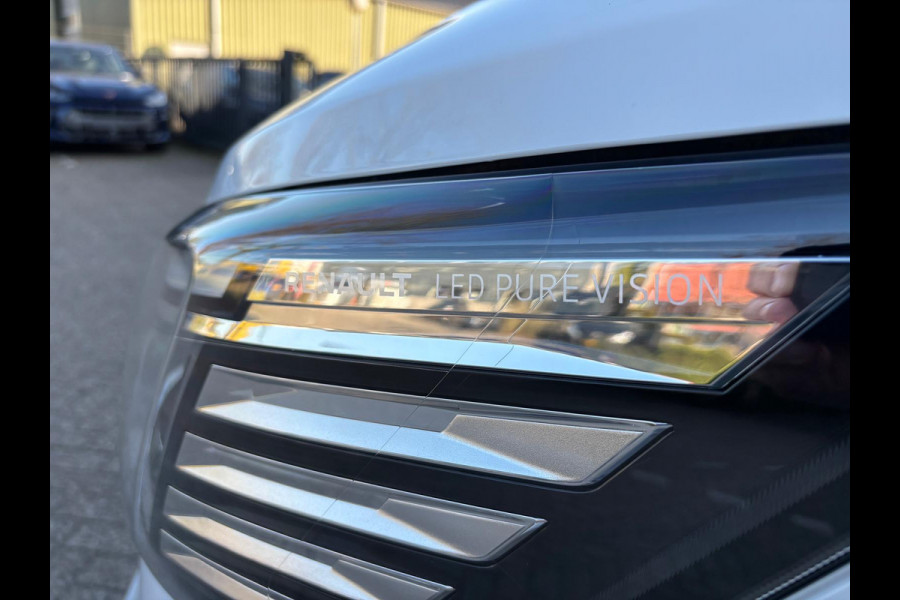 Renault Trafic T30 L2H1 150PK AUTOMAAT LED AIRCO CRUISE CONTROL CAMERA NAVIGATIE CARPLAY