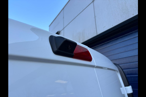 Renault Trafic T30 L2H1 150PK AUTOMAAT LED AIRCO CRUISE CONTROL CAMERA NAVIGATIE CARPLAY