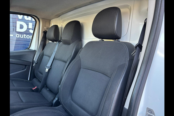 Renault Trafic T30 L2H1 150PK AUTOMAAT LED AIRCO CRUISE CONTROL CAMERA NAVIGATIE CARPLAY
