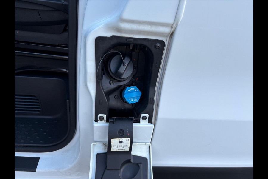 Renault Trafic T30 L2H1 150PK AUTOMAAT LED AIRCO CRUISE CONTROL CAMERA NAVIGATIE CARPLAY