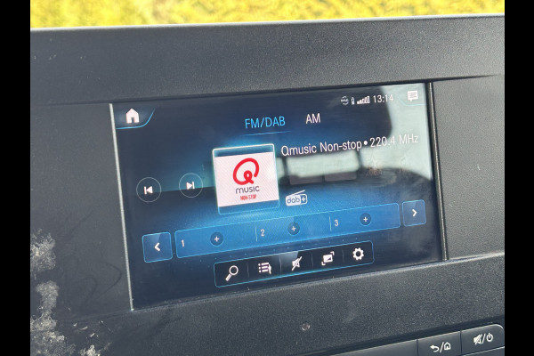 Mercedes-Benz Sprinter 315 CDI 150 PK AUTOMAAT RWD / DUBBEL-CABINE / L2H2 / 3.5T TREKHAAK / 5 PERSOONS / AIRCO / CRUISE / NAVI / CAMERA