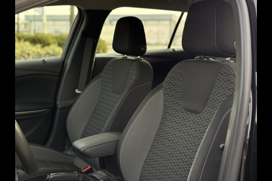 Opel Astra Sports Tourer 1.2 Business Edition | Carplay/Android, PDC, Cruise, Climate, Trekhaak | NAP |