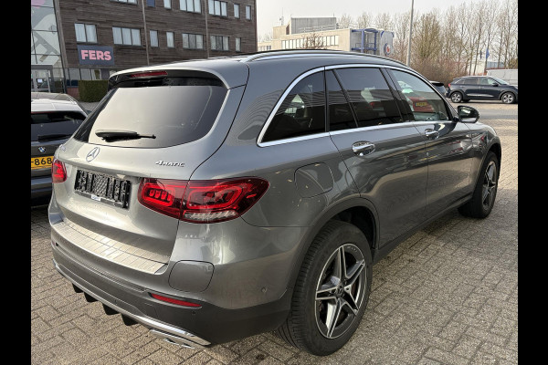Mercedes-Benz GLC 300e 4MATIC AMG Line 320pk | PHEV | Panoramadak | Stoelverwarming | Burmeister | 360 Camera | Adaptive Cruise |