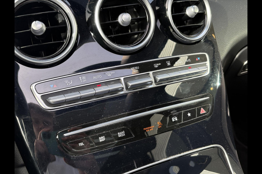Mercedes-Benz GLC 300e 4MATIC AMG Line 320pk | PHEV | Panoramadak | Stoelverwarming | Burmeister | 360 Camera | Adaptive Cruise |