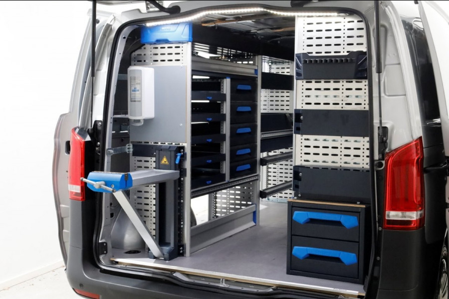 Mercedes-Benz Vito 114 CDI 136pk Compact 9G Automaat 2x Schuifdeur/LED/Camera/Inrichting 11-2022