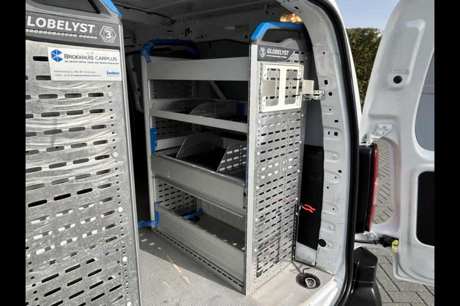 Opel Combo 1.5D 102 PK / L2H1 / 1e EIGENAAR / INRICHTING / AIRCO / CRUISE / NAVI / APPLE CARPLAY