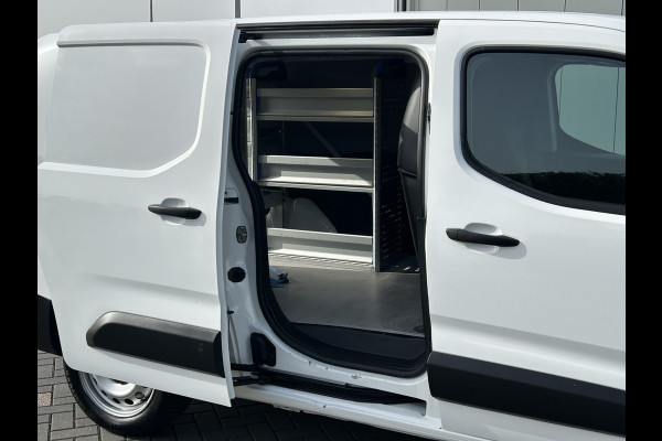 Opel Combo 1.5D 102 PK / L2H1 / 1e EIGENAAR / INRICHTING / AIRCO / CRUISE / NAVI / APPLE CARPLAY
