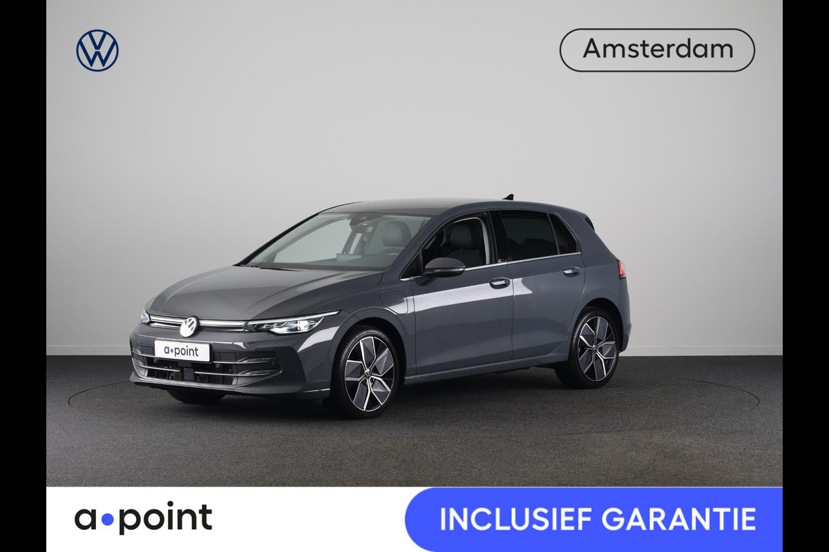 Volkswagen Golf 1.5 eHybrid Style Edition 204 pk Automaat (DSG) | Verlengde garantie | Navigatie via App | Parkeersensoren (Park assist) | Achteruitrijcamera | Stoelverwarming |