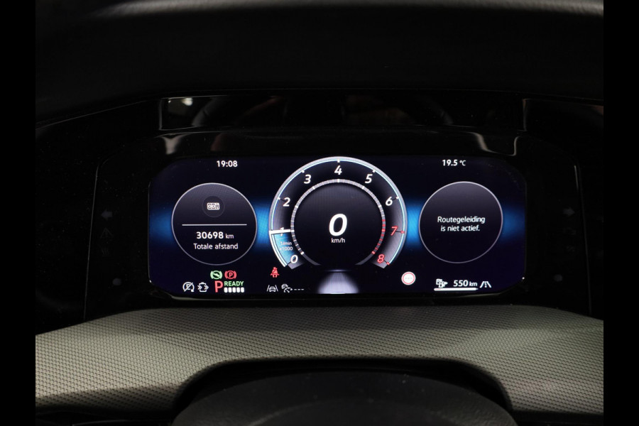 Volkswagen Golf 1.5 eHybrid Style Edition 204 pk Automaat (DSG) | Verlengde garantie | Navigatie via App | Parkeersensoren (Park assist) | Achteruitrijcamera | Stoelverwarming |