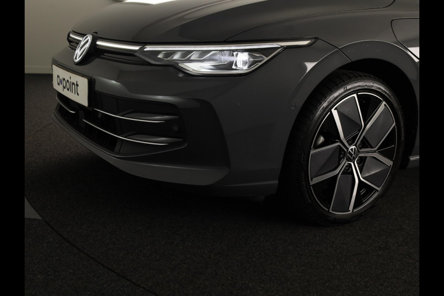 Volkswagen Golf 1.5 eHybrid Style Edition 204 pk Automaat (DSG) | Verlengde garantie | Navigatie via App | Parkeersensoren (Park assist) | Achteruitrijcamera | Stoelverwarming |