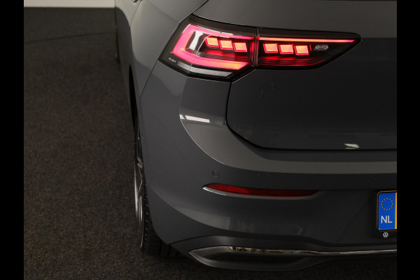 Volkswagen Golf 1.5 eHybrid Style Edition 204 pk Automaat (DSG) | Verlengde garantie | Navigatie via App | Parkeersensoren (Park assist) | Achteruitrijcamera | Stoelverwarming |