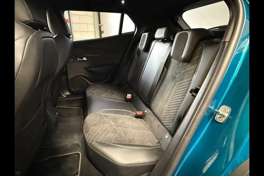 Peugeot 2008 1.2 Hybrid 145 GT Automaat, Stoelverwarming, Navi, Camera