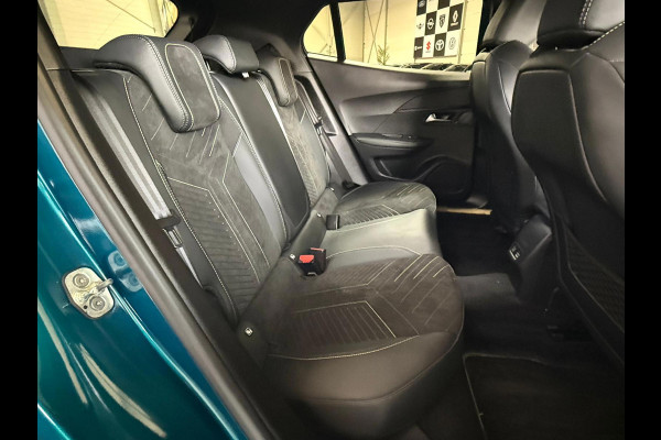 Peugeot 2008 1.2 Hybrid 145 GT Automaat, Stoelverwarming, Navi, Camera