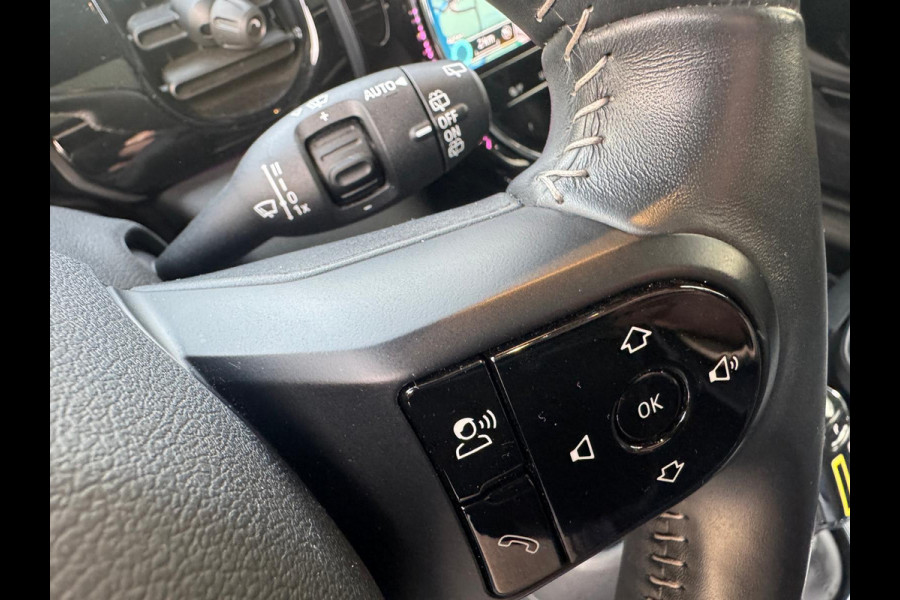 MINI Cooper SE Yours Stuurverwarming Head-up, Harman kardon, Panoramadak, Leder, Adaptieve Cruise Neem contact op en we maken een afspraak!