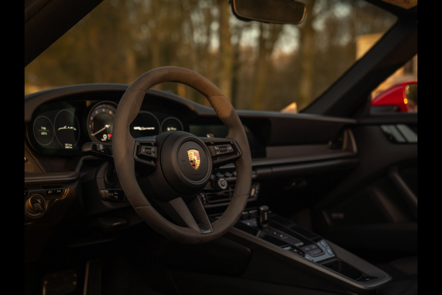 Porsche 911 Cabrio 3.0 Carrera | Sportuitlaat | Stoelventilatie | Sport Chrono | Bose