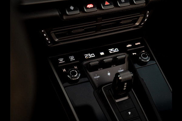 Porsche 911 Cabrio 3.0 Carrera | Sportuitlaat | Stoelventilatie | Sport Chrono | Bose
