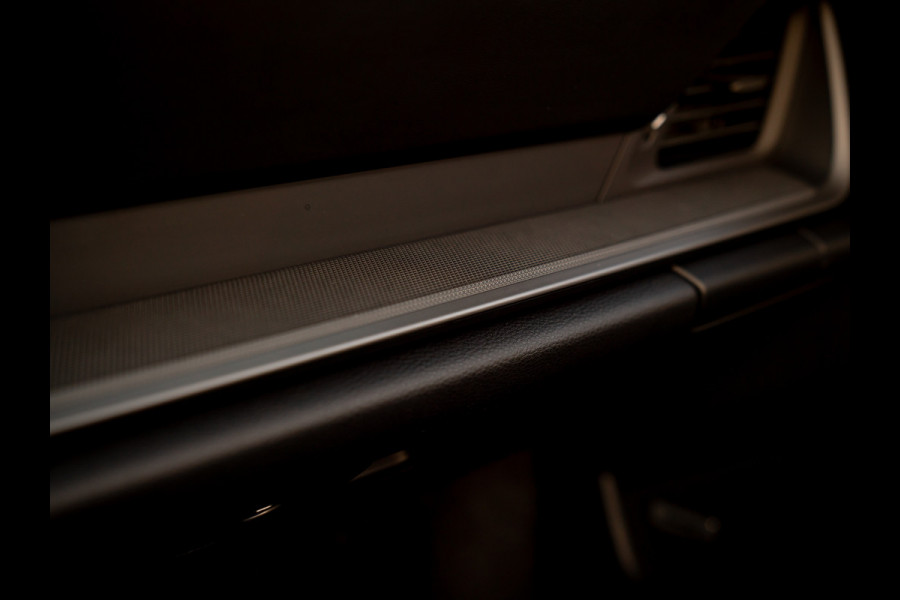 Porsche 911 Cabrio 3.0 Carrera | Sportuitlaat | Stoelventilatie | Sport Chrono | Bose