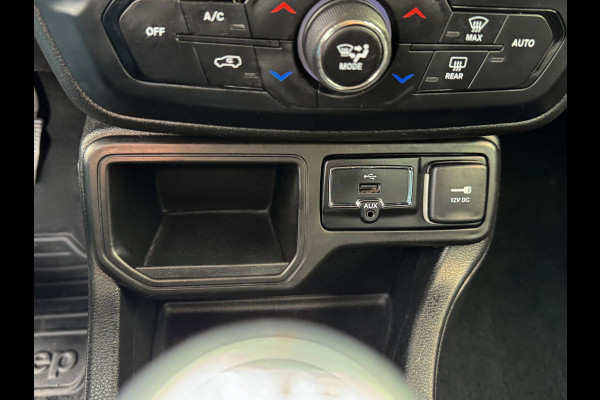 Jeep Renegade 1.0 TGDi Limited - Navigatie I Airco I PDC I Achteruitrij Camera I Stoel verwarming I Comfort pakket I