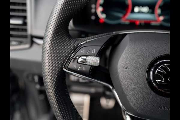 Škoda Karoq 1.5 TSI ACT Sportline Business | Leder | Camera | Adapt. Cruise control | Stoel & Stuur verw. | Prijs Rijklaar!!