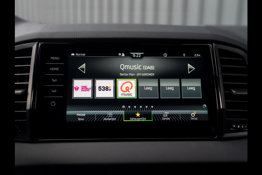 Škoda Karoq 1.5 TSI ACT Sportline Business | Leder | Camera | Adapt. Cruise control | Stoel & Stuur verw. | Prijs Rijklaar!!