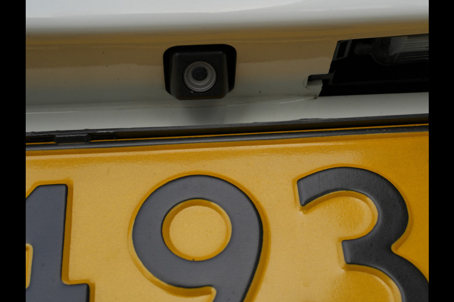 Peugeot 108 1.0 e-VTi Active | Airco | Camera | Apple CarPlay / Android Auto | Bluetooth | DAB