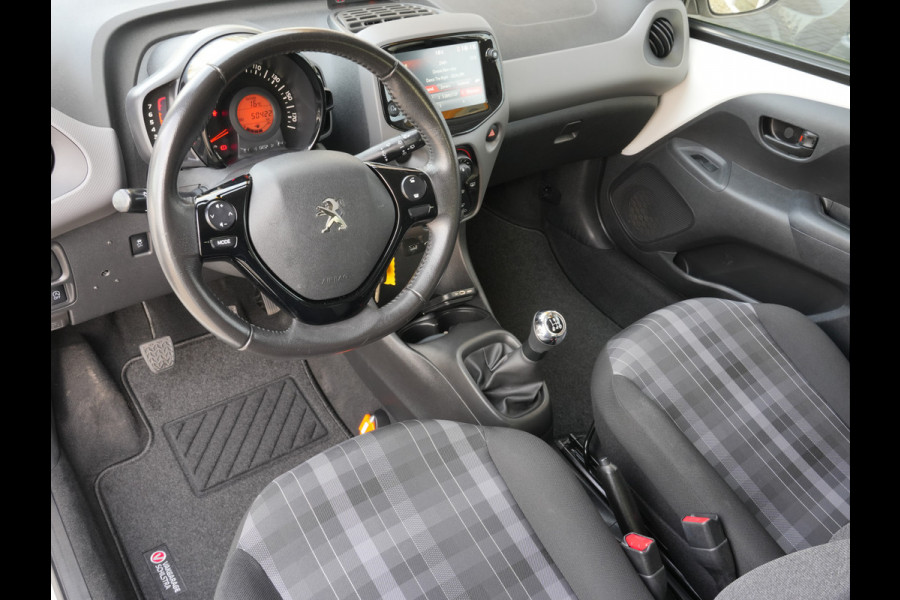 Peugeot 108 1.0 e-VTi Active | Airco | Camera | Apple CarPlay / Android Auto | Bluetooth | DAB