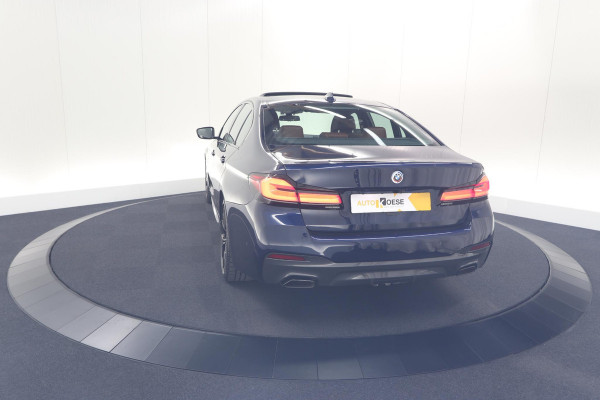 BMW 5 Serie 545e xDrive Business Edition Plus | M Sportpakket | Driving Assistant Professional | Harman Kardon Surround Sound System