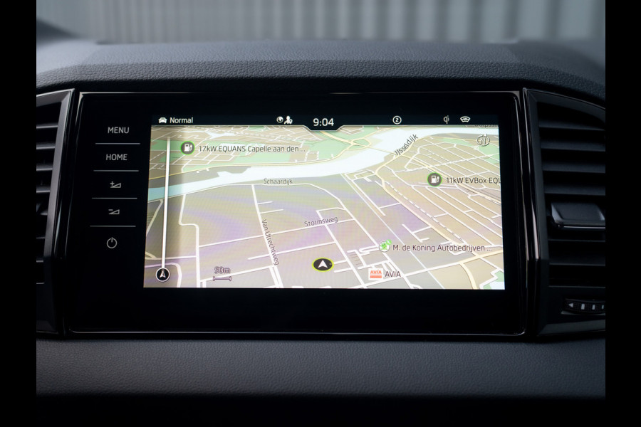 Škoda Karoq 1.5 TSI ACT Sportline Business | Elk. A-klep | Camera | Lane Assist | Stoel & Stuur verw. | Prijs Rijklaar!!