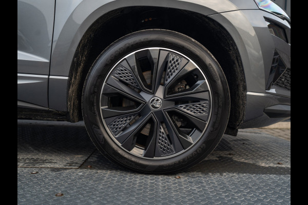 Škoda Karoq 1.5 TSI ACT Sportline Business | Elk. A-klep | Camera | Lane Assist | Stoel & Stuur verw. | Prijs Rijklaar!!