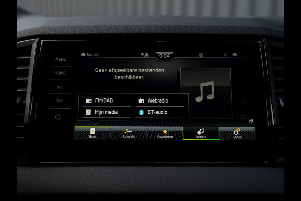 Škoda Karoq 1.5 TSI ACT Sportline Business | Elk. A-klep | Camera | Lane Assist | Stoel & Stuur verw. | Prijs Rijklaar!!