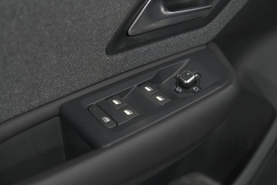 Citroën C5 X 1.6 Plug-in Hybrid 225 Business | Apple Carplay | Parkeersensoren | Navigatie