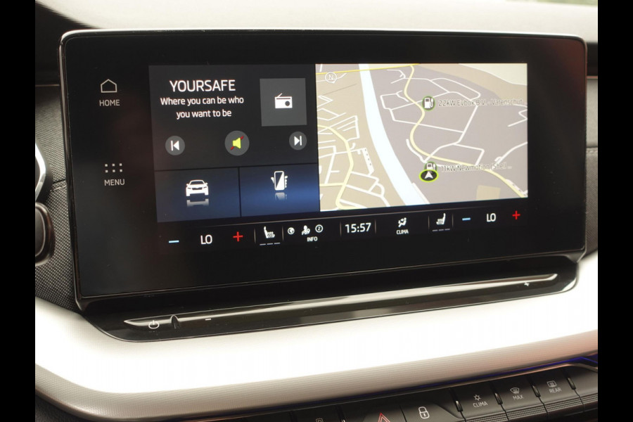 Škoda Octavia Combi 1.0 TSI 110pk Business Edition Plus | Navigatie | Apple Carplay/Android Auto | Camera | Parkeersensoren | Elektrische achterklep | Blind Spot Assist | Adaptive Cruise Control | Virtual Cockpit | Stoelverwarming | Ledverlichting | Sfeerverlichting | Climate Control