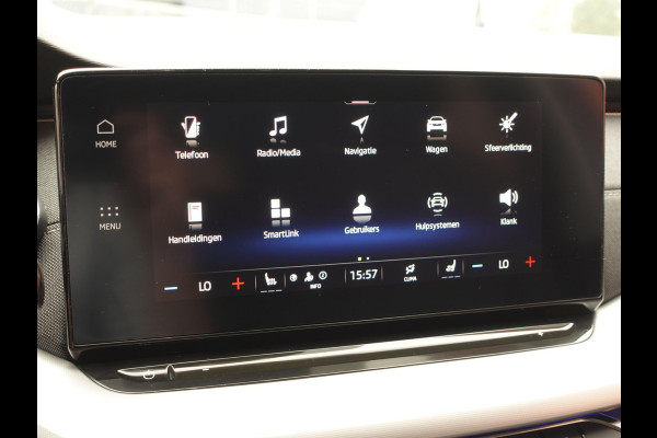 Škoda Octavia Combi 1.0 TSI 110pk Business Edition Plus | Navigatie | Apple Carplay/Android Auto | Camera | Parkeersensoren | Elektrische achterklep | Blind Spot Assist | Adaptive Cruise Control | Virtual Cockpit | Stoelverwarming | Ledverlichting | Sfeerverlichting | Climate Control