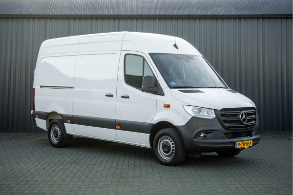 Mercedes-Benz Sprinter 317 CDI L2H2 | Automaat | Mbux | 360° camera | Navi | Cruise | Climatronic