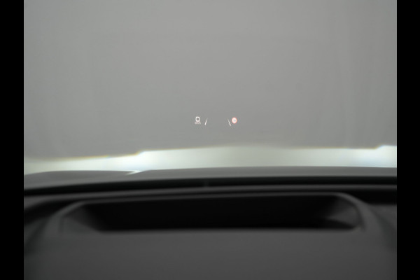 Audi Q4 Sportback e-tron 50 Quattro S Line 77 kWh 300pk Dealer O.H. | Trekhaak Af Fabriek | Panodak | Adaptive Cruise | Head Up | Camera | Matrix LED | Lederen Sportstoelen Verwarmd | Sfeerverlichting | Apple Carplay | Keyless | Blis | 20"L.M | Navigatie |