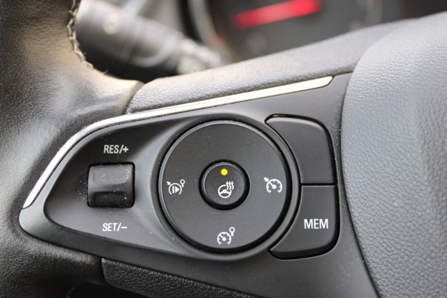 Opel Grandland X 1.6 Turbo Ultimate | Trekhaak | BLIS | Carplay | Navigatie | Trekhaak |