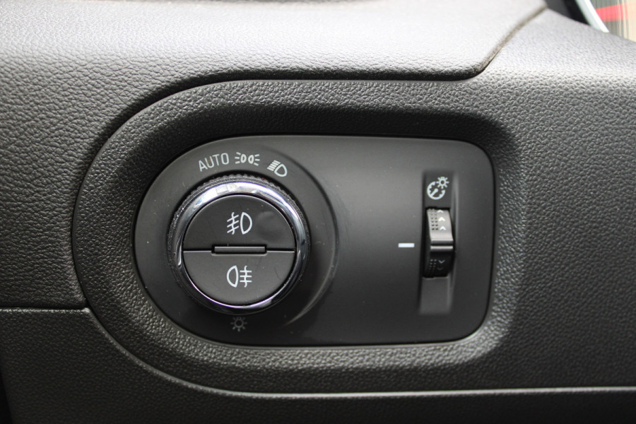 Opel Grandland X 1.6 Turbo Ultimate | Trekhaak | BLIS | Carplay | Navigatie | Trekhaak |